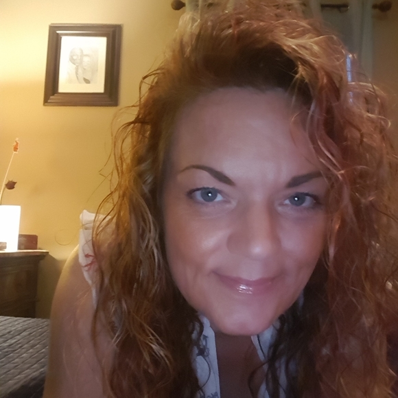 Meet your Posher, Pamela ann - Picture 2 of 15